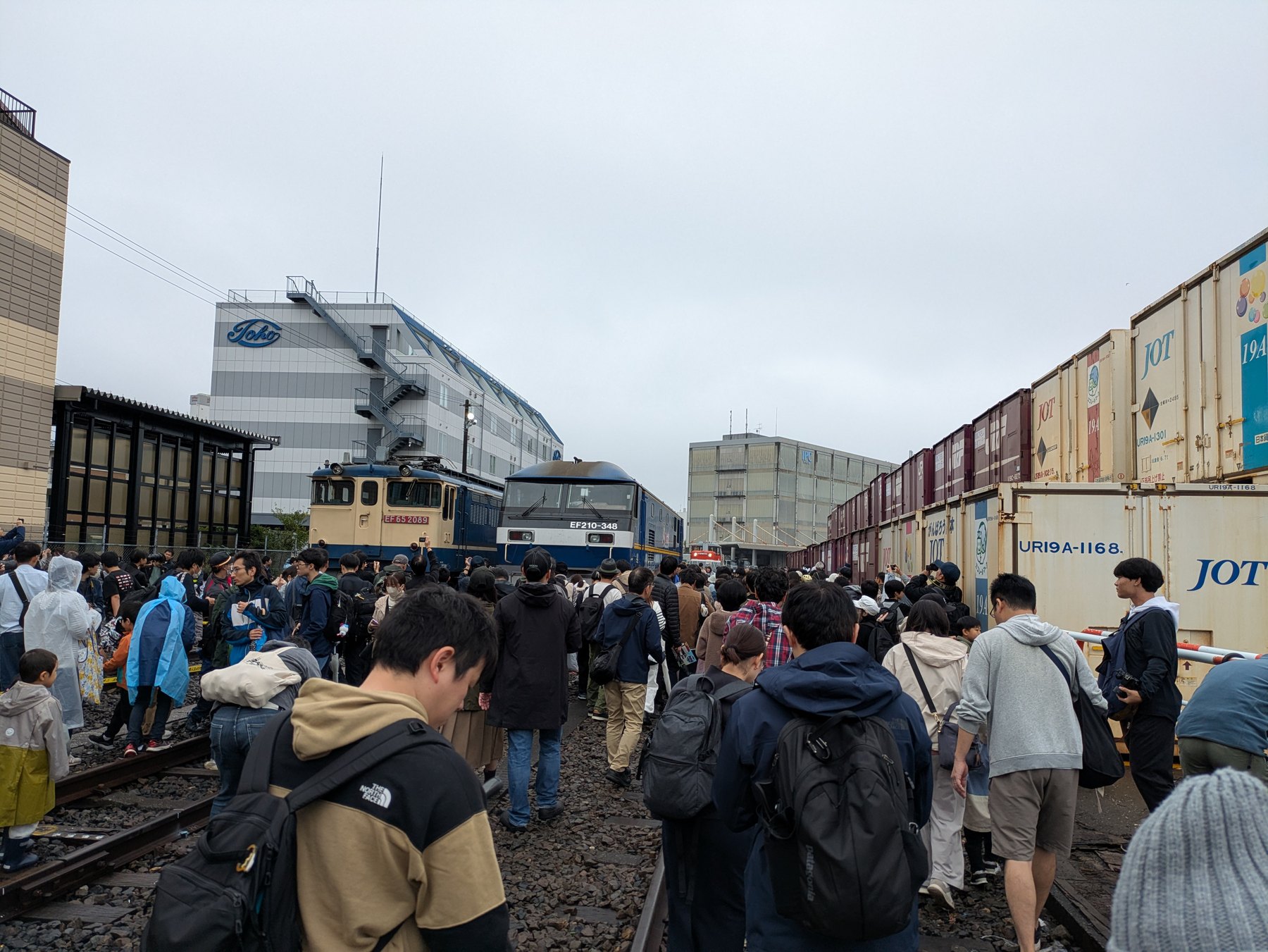 隅田川駅貨物フェスティバルで展示されていた機関車(昨年の様子)